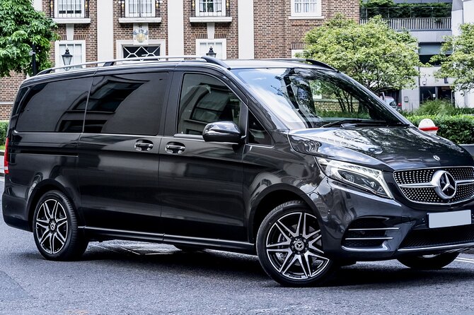 Arrival Transfer: Madrid Airport MAD to Madrid in Luxury Van - Key Points