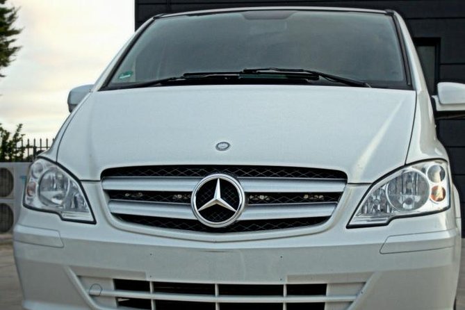 Athens Private Minivan Transfers From Airport to Hotel - Key Points