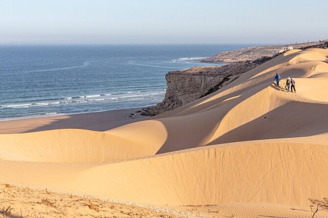 Atlantic Sahara and Ocean 4x4 Jeep Tour With Berber Lunch - Key Points