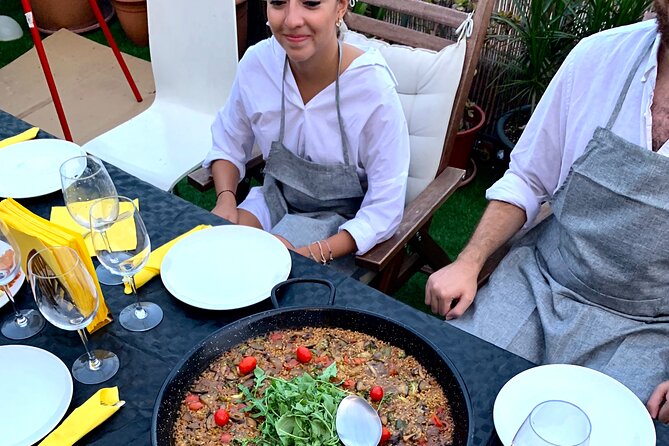 Authentic Paella & Sangria in a Stunning Rooftop Loft - Key Points