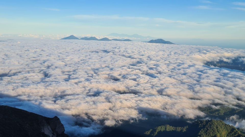 Bali :Best Sunrise Mount Agung Trekking Via Besakih - Key Points