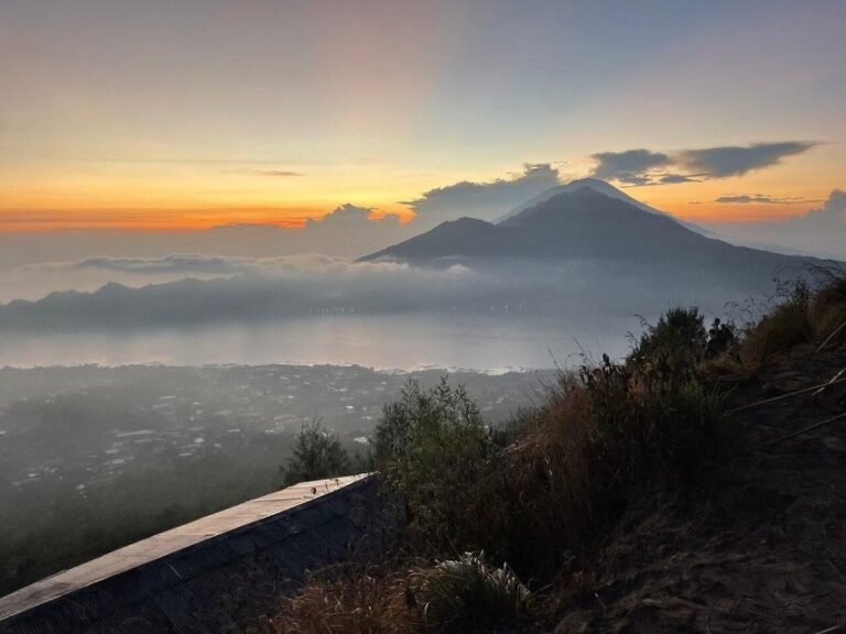Bali: Mount Batur Sunrise Trekking With Private Transfer