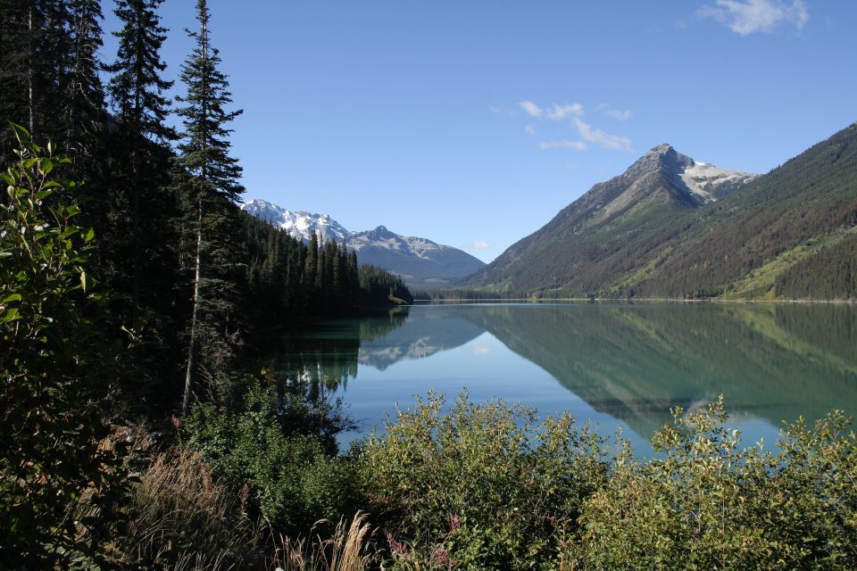 Banff Triple Delight: Lake Louise, Banff & Moraine Lake - Key Points