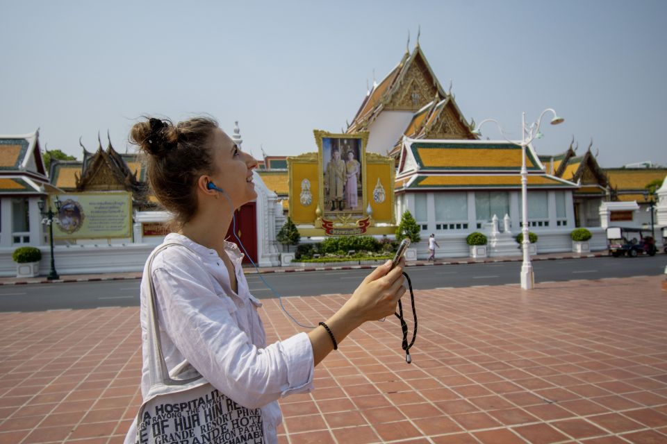 Bangkok: Historic Siam and Cultural Gems Walking Tour - Key Points