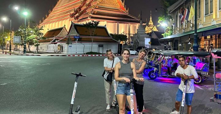 Bangkok Night Tour by Escooter - Key Points