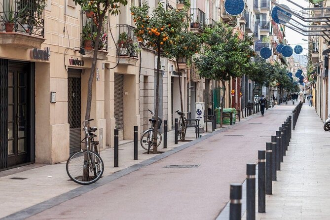 Barcelona Bike Tour: Contemporary Architecture and Cutting-Edge Urban Planning - Key Points