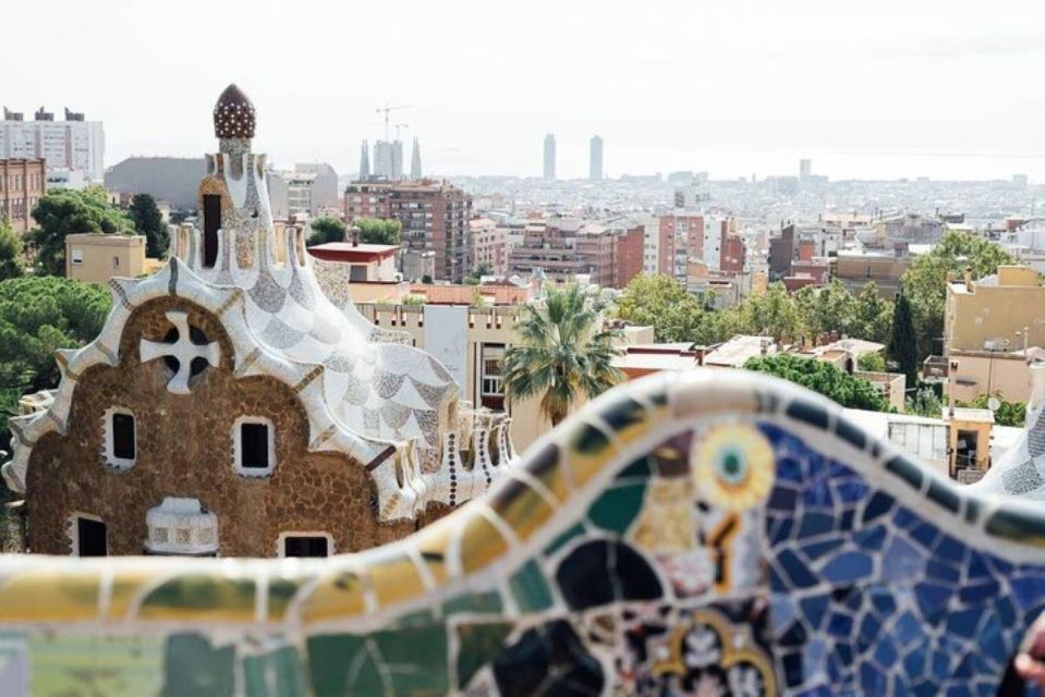 Barcelona: Half-Day Private Tour With Driver - Key Points