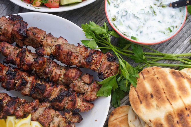BBQ Souvlaki and Gyros Lesson in Athens - Key Points