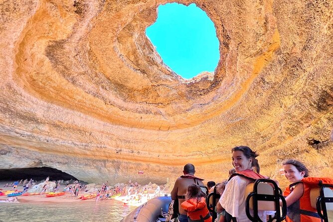 Benagil Caves & Praia Da Marinha Guided Boat Tour
