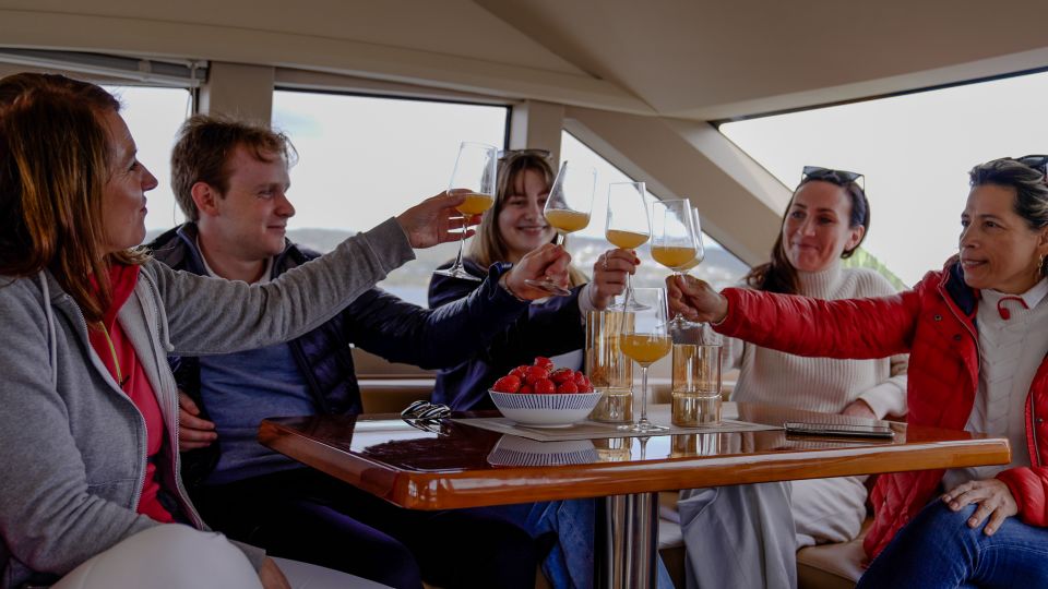 Bergen: Fjord Cruise to Cornelius Seafood Restaurant - Key Points