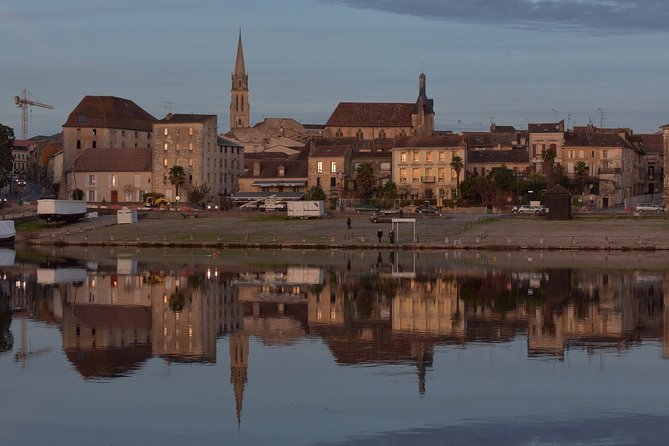 Bergerac Private Walking Tour With A Professional Guide - Key Points