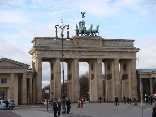 Berlin City Tour in a Mini Hotrod - Key Points