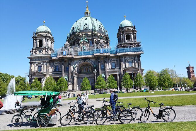 Berlin Highlights by (E)Bike-Non Bikers by Rickshaw (Small Group) - Key Points