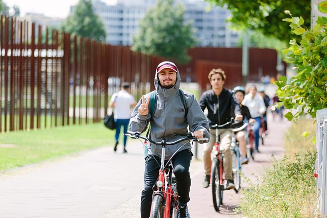 Berlin Historical Bike Tour: Berlin Wall and Cold War - Key Points