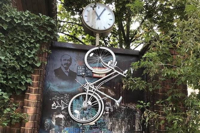 Berlin Off-the-Beaten-Path Walking Tour: Kreuzberg, Mitte and Friedrichshain - Key Neighborhoods to Explore