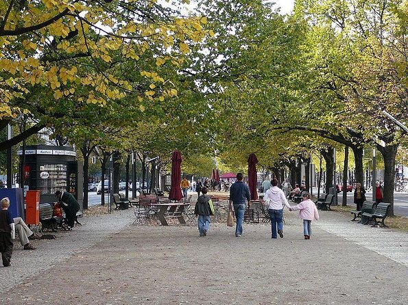 Berlins Most Beautiful Squares - Private Live Virtual Experience - Key Points