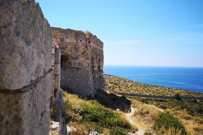 Between Towers and Forts: Tour to the Hill of Santelia - Key Points