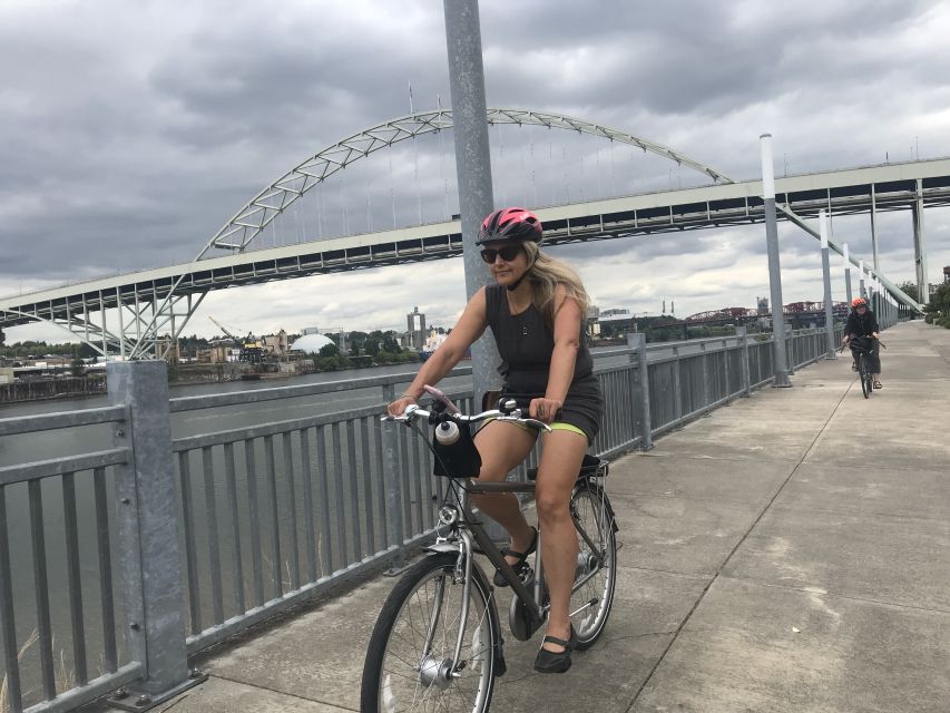 Bike Portland: Bridges, Neighborhoods, Poetry, and Roses - Key Points