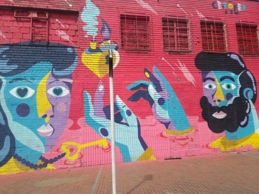 Bogota Guided Graffiti Tour - Key Points