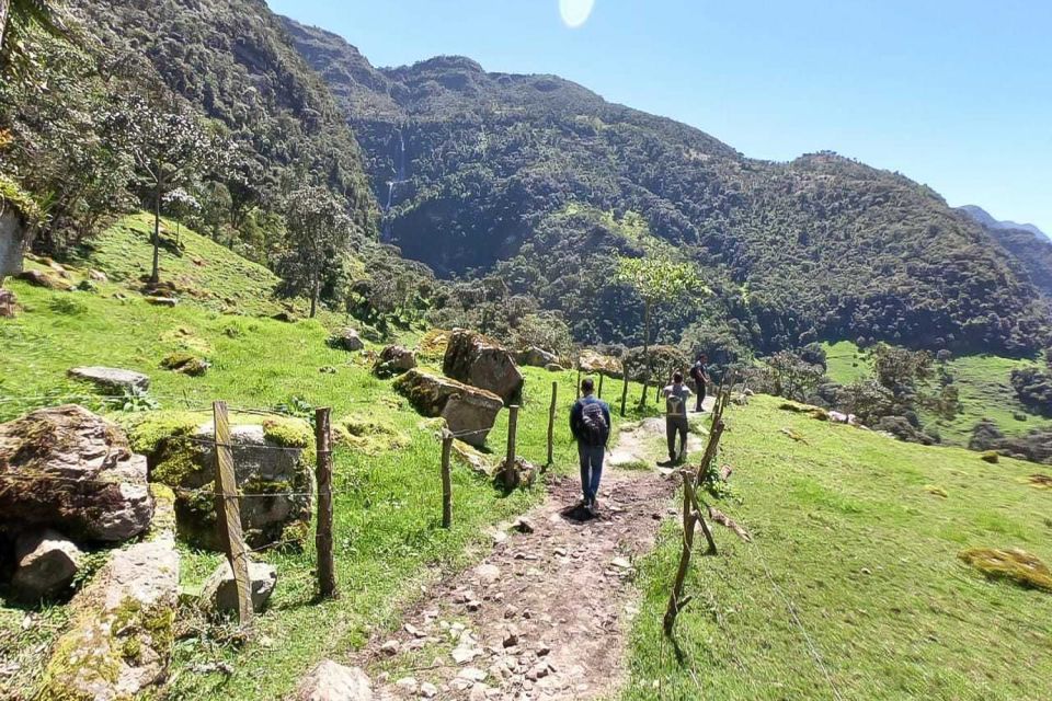 Bogotá: La Chorrera Waterfall Guided Hike - Key Points