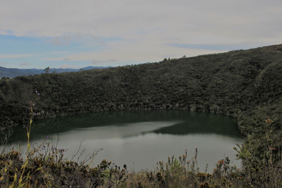 Bogotá: Salt Cathedral & Lake Guatavitá Tour With Lunch - Key Points