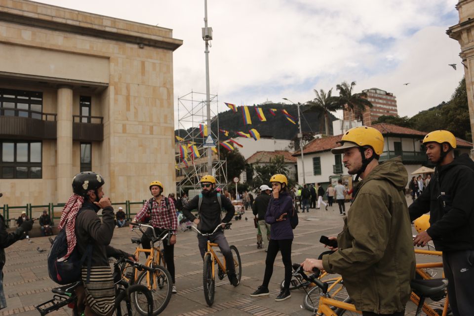 Bogotá: Shared Bike Tour - Key Points