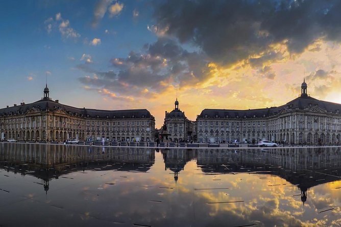 Bordeaux Small-Group Walking Tour With French Lesson - Key Points