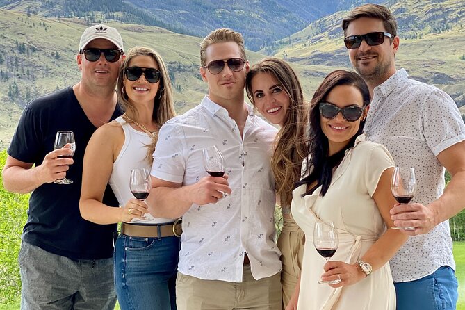 British Columbia: Okanagan Valley Small-Group Wine Tour  - Kelowna & Okanagan Valley - Key Points