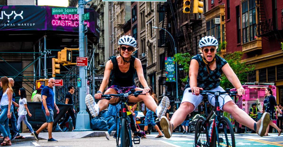 Brooklyn: Sightseeing Bike Tour With Local Guide - Key Points