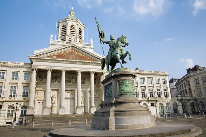 Brussels: Walking Tour With Audio Guide on App - Key Points