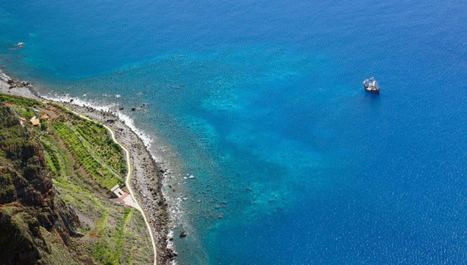 Câmara De Lobos/Sky Walk (Cabo Girão): Guided Tuk Tuk Tour - Key Points