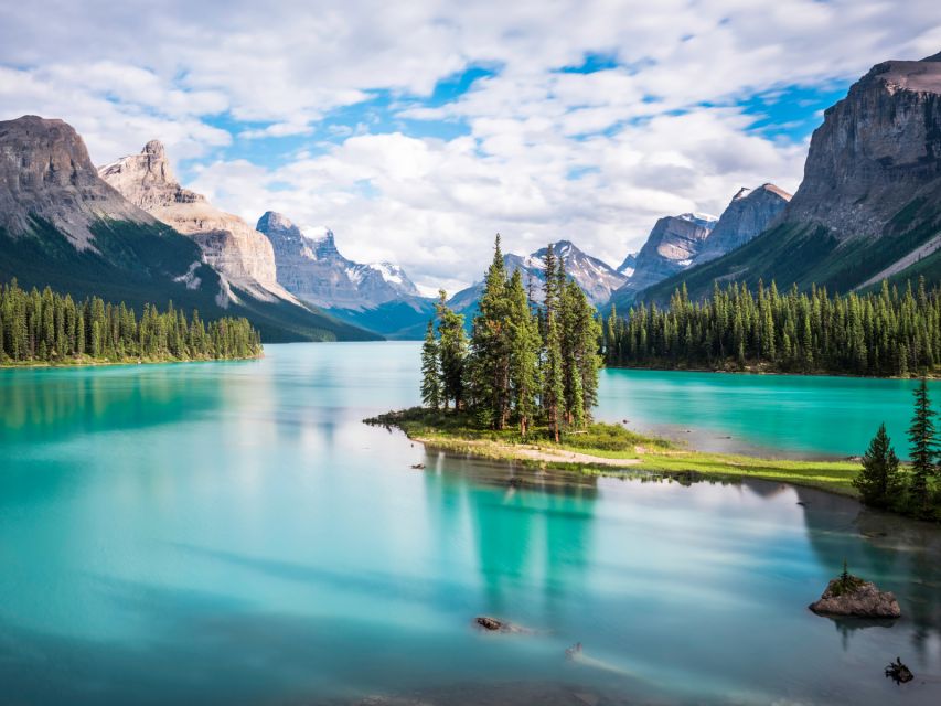 Canadian Rockies Escorted Multi-Day Tour by Private Vehicle - Key Points