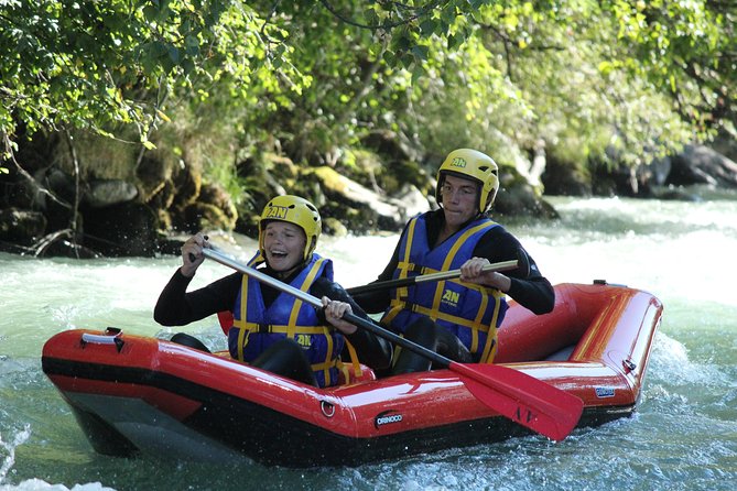CANOE-RAFT LA PLAGNE - Descent of the Isère (1h30 in the Water) - Key Points