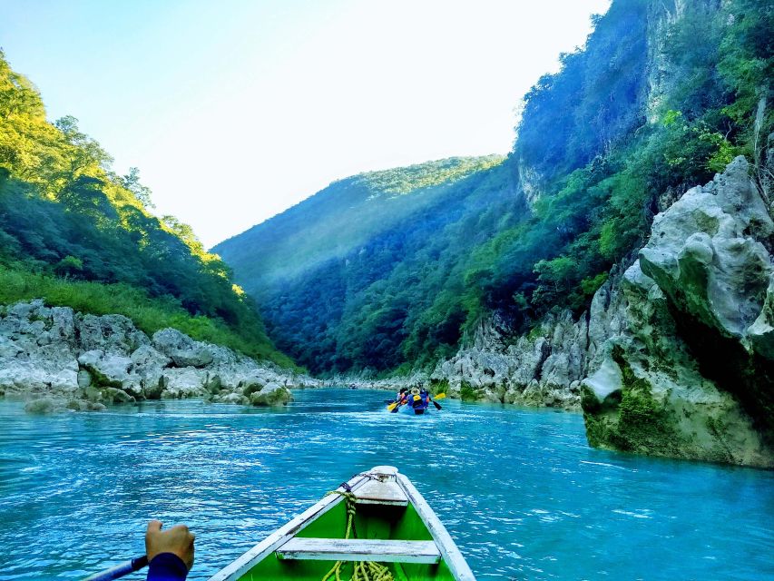 Canoe Ride to Tamul Waterfall - Key Points