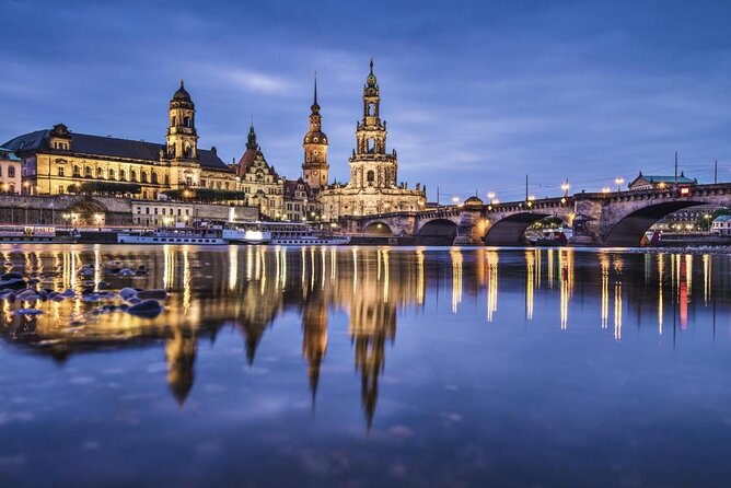 Canoeing on the Elbe River and Bike Rental From DěčÍn to Schmilka - Key Points