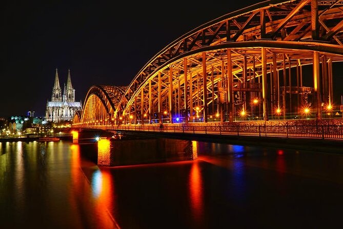 Captivating Cologne - Guided Walking Tour - Discovering Architectural Marvels