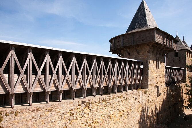 Carcassonne Scavenger Hunt and Best Landmarks Self-Guided Tour - Key Points