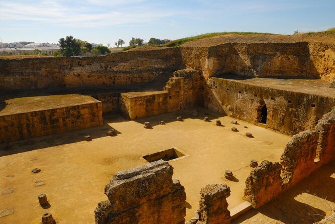 Carmona Roman Necropolis and History Walking Tour - Key Points