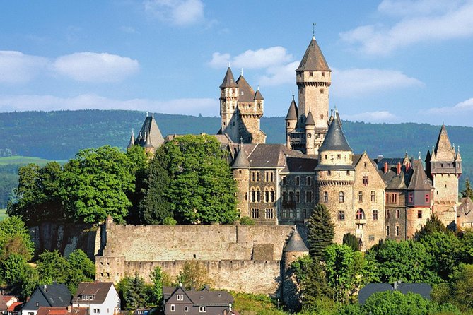 Castle Braunfels Day Trip From Frankfurt - Key Points