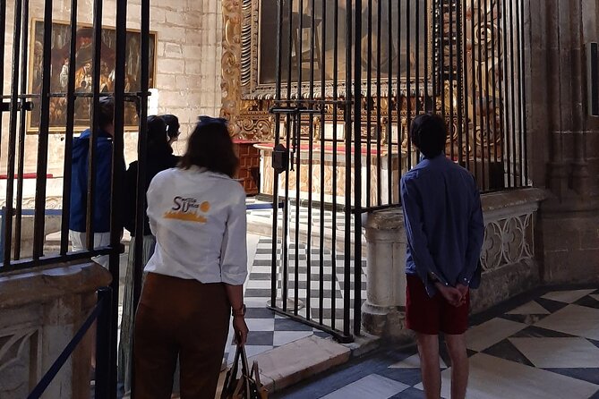 Cathedral and Giralda Guided Tour and Priority Entrance