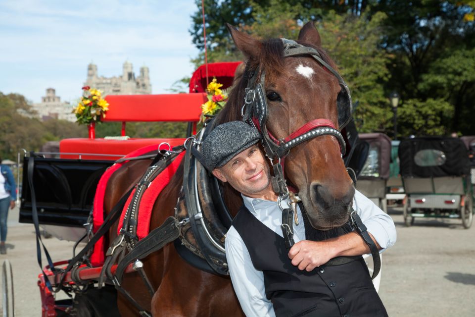 Central Park: Short Horse Carriage Ride (Up to 4 Adults) - Key Points