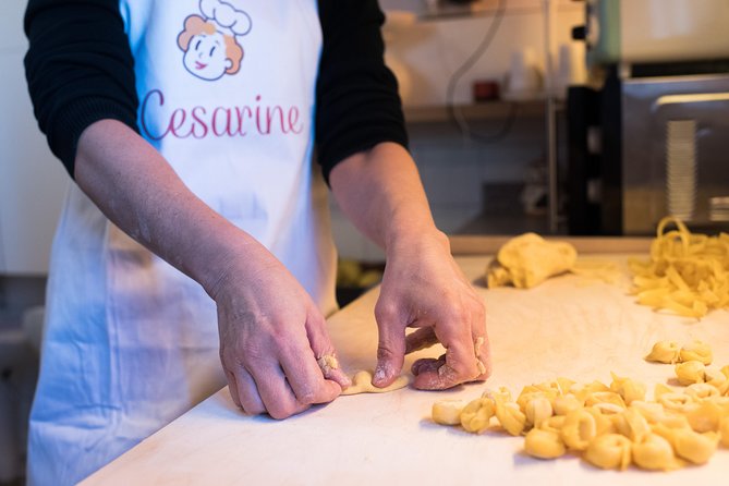 Cesarine: Private Pasta Class & Meal at Locals Home in Bologna - Key Points
