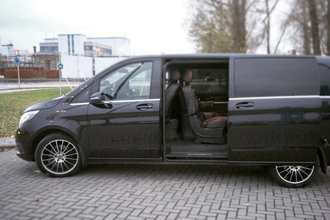 Charleroi – SPA Shuttle Transfer (1 to 8 Places)