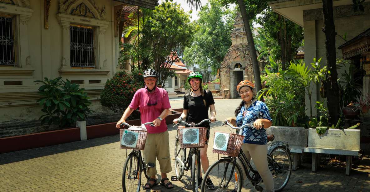 Chiang Mai: Half-Day Old Town Cycling Tour - Key Points