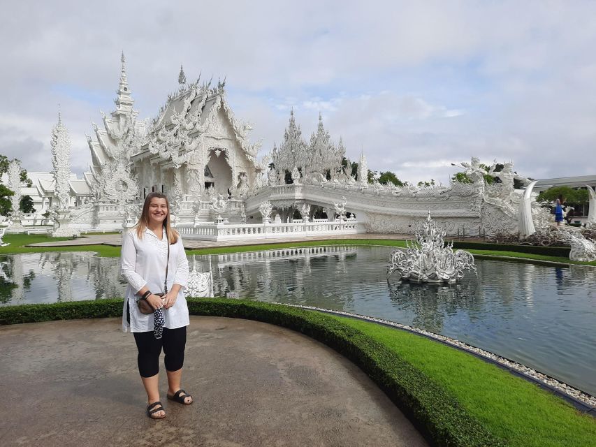 Chiang Rai:Guide With Lunch Full Day Highlight Tour - Key Points