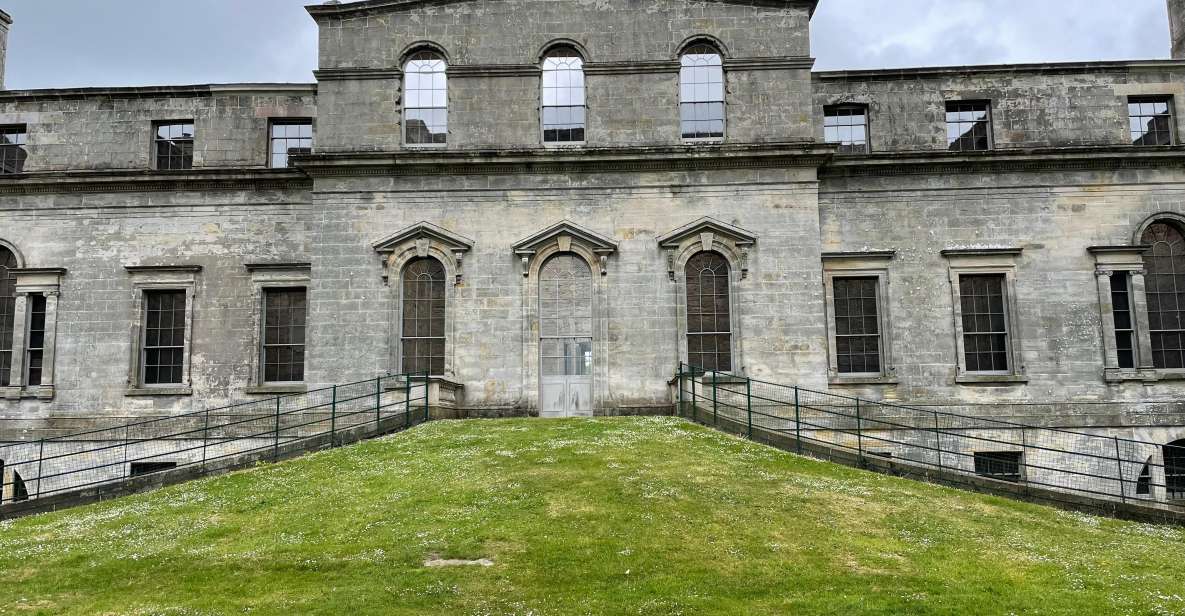 Codebreakers' Choice: Unveiling Rosslyn Chapel & Pentland - Key Points