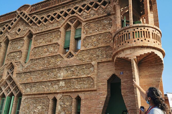 Colonia Guell & Casa Vicens Skip-the-Line Ticket Private Tour - Tour Highlights