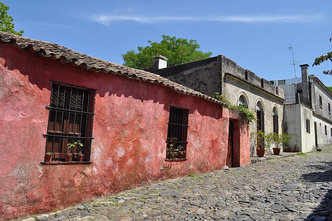 Colonia Premium Day Tour From Buenos Aires - Tour Highlights