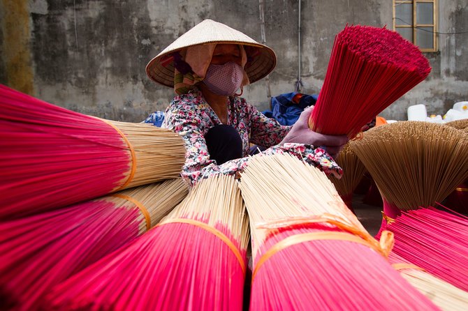 Colors of Incense Village Quang Phu Cau - Location and Activity Details