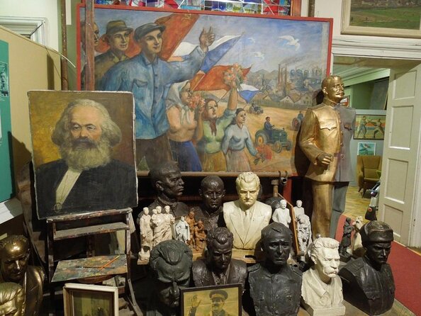 Communism in Prague Private Tour of the Old Town and Museum - Key Points